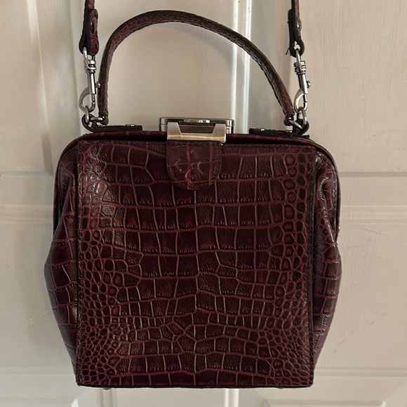 Patricia Nash  Crocodile-Embossed Handbag - Picture 2 of 6